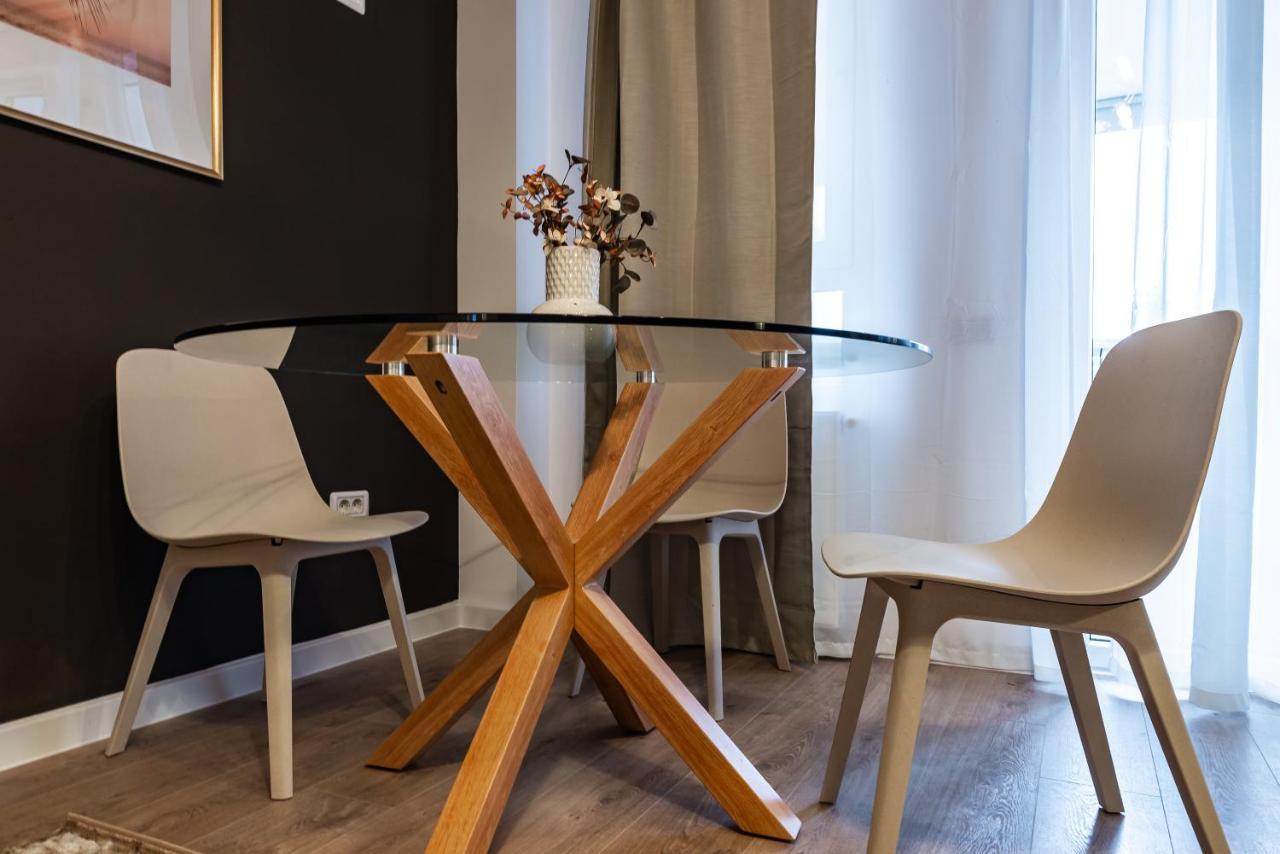 Apartament Spacious 506 *