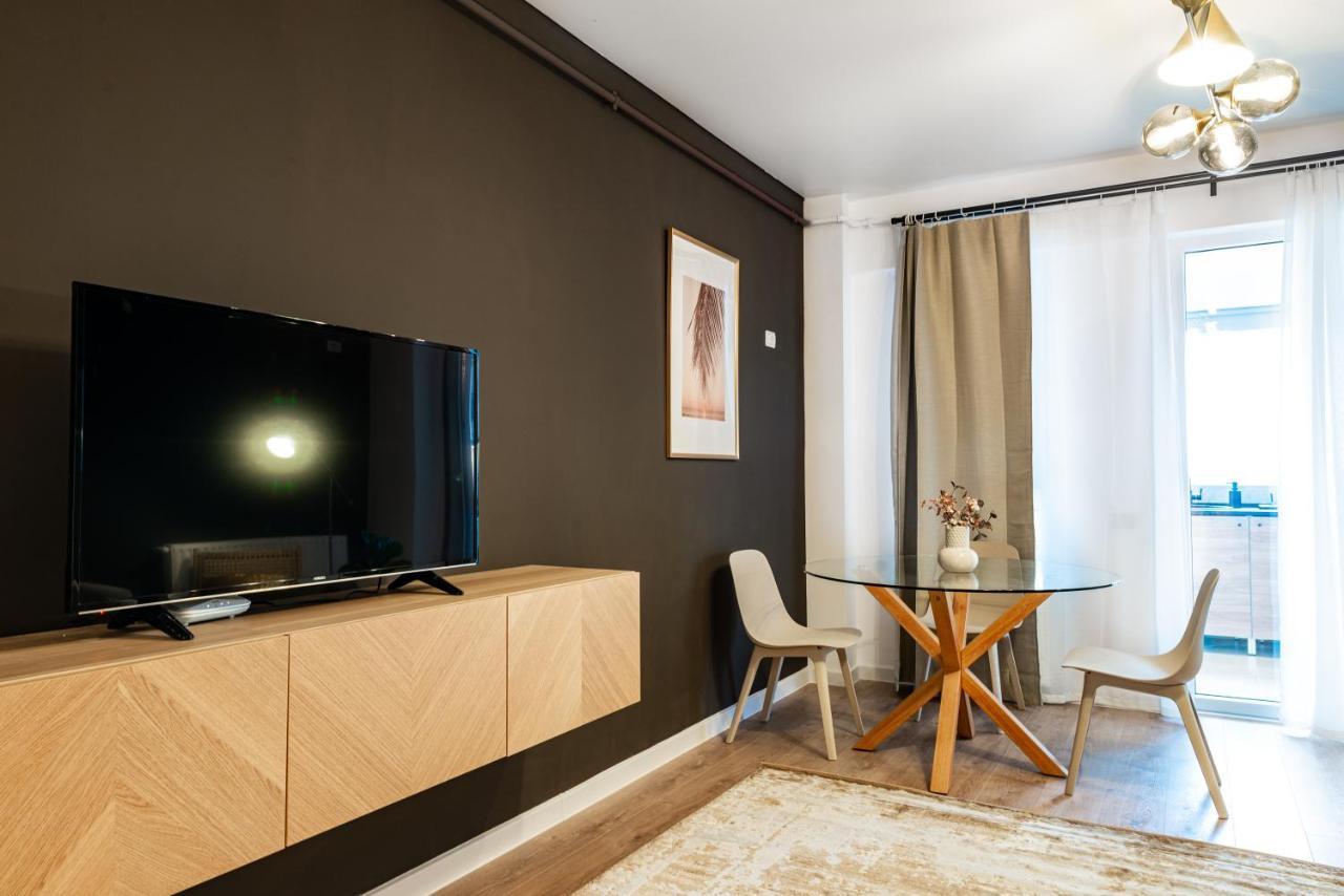 Spacious 506 Apartament